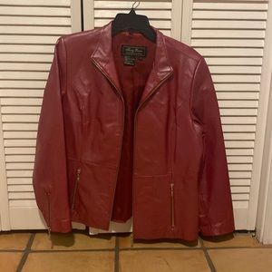 Women’s leather jacket